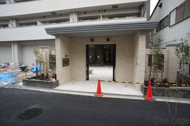 CITY SPIRE西中島のエントランス