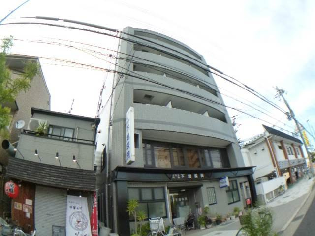 灘南ビルの外観