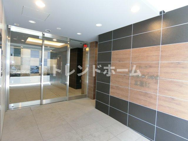 ラシーヌ瓦屋町のエントランス|選べる家電プランあり！！