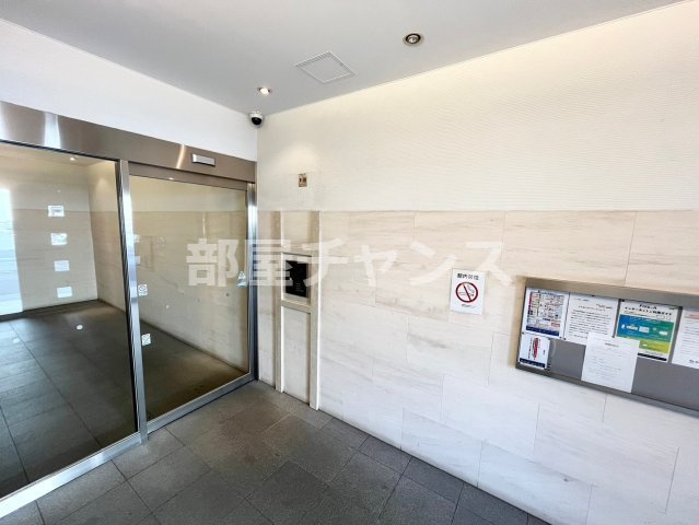 ベレーサ金山のエントランス