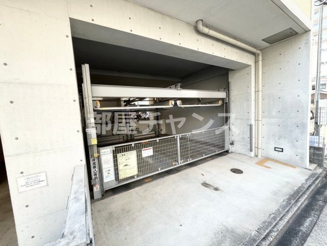 ベレーサ金山の駐車場