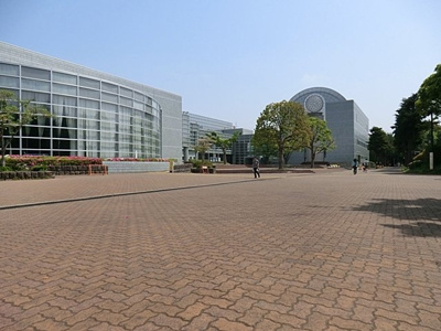平塚市総合公園まで650ｍ