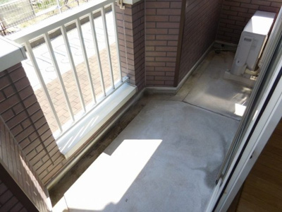 【バルコニー】 | イースト・ツインズＢ