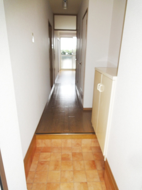 立願寺ハイツの玄関