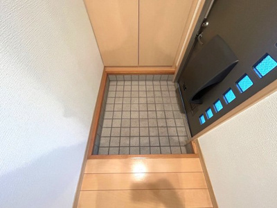 【玄関】 | ファミネス