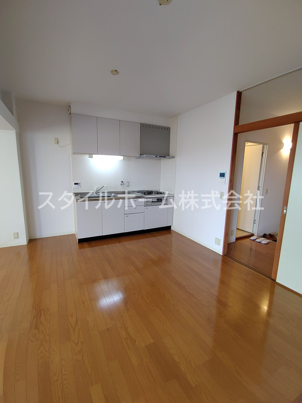 WEST-1の居間・リビング