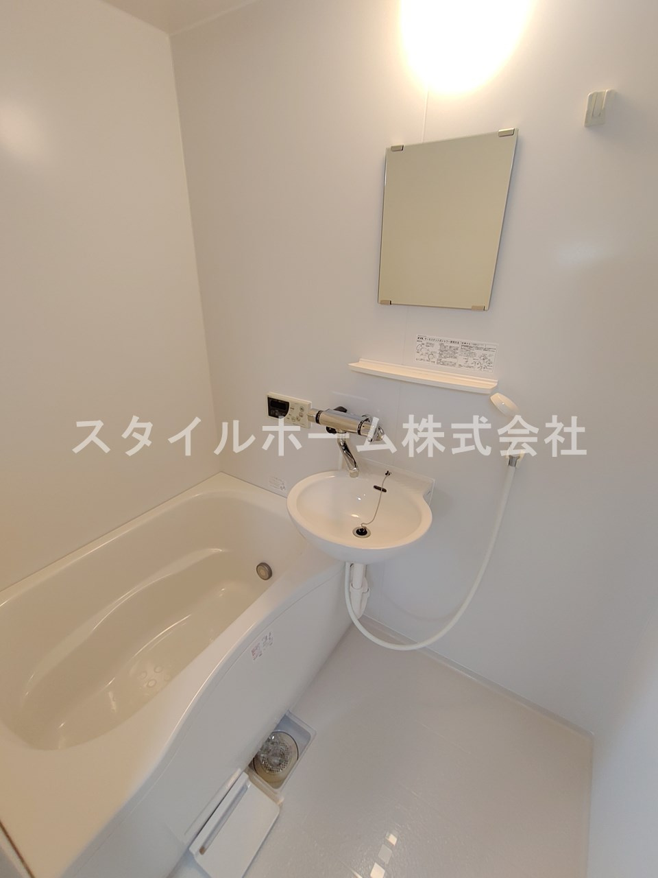 タウニー新栄の浴室