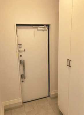 【玄関】 | ハーバーコート本牧 