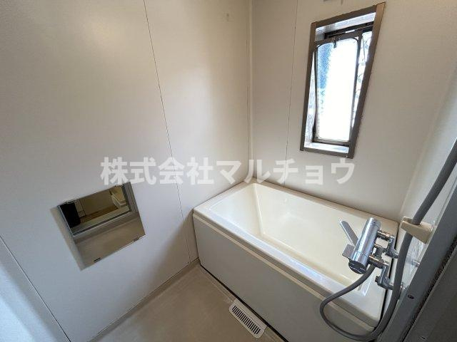 ソファレハイツⅡの浴室|お風呂で日々の疲れを落としましょう