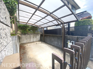 【駐車場】 | カーポート付きです♪大切な自動車を雨から守ってくれます！