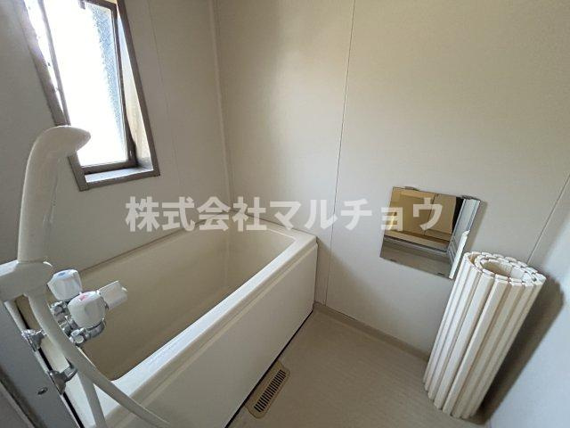 ソファレハイツⅡの浴室|ゆったり過ごせるお風呂です