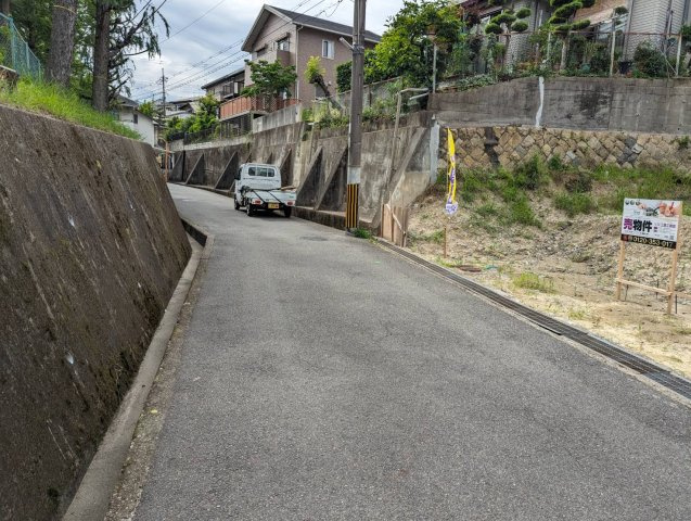 【建築条件付き土地】サン・タウン香里ヶ丘十二丁目売り土地の前面道路含む現地写真|■閑静な住宅地ですよ♪♪