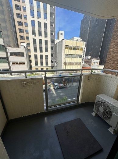 ジオナ松屋町のバルコニー
