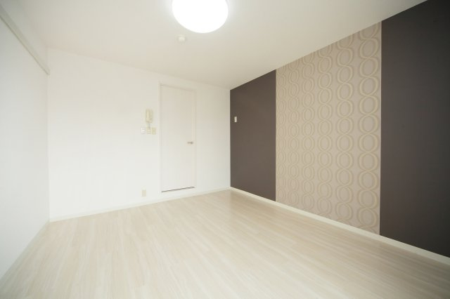 パル大久保の居間・リビング