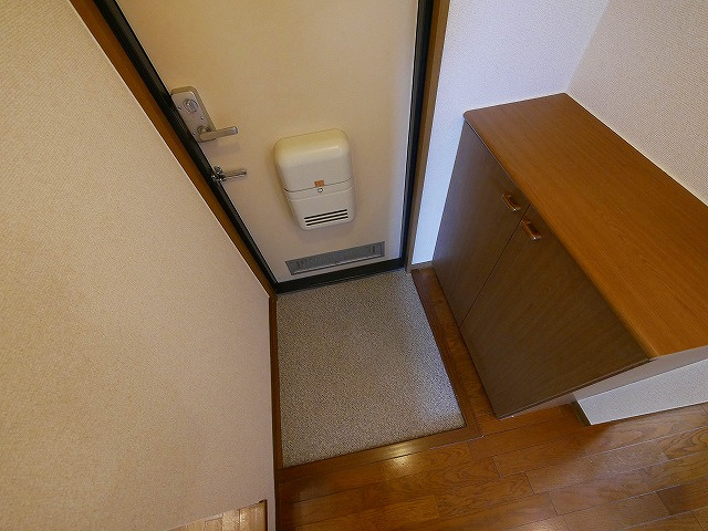 アルタイル梅美台の玄関|毎日通る玄関はこちらです
