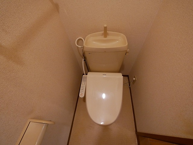 アルタイル梅美台のトイレ|シンプルで使いやすいトイレです