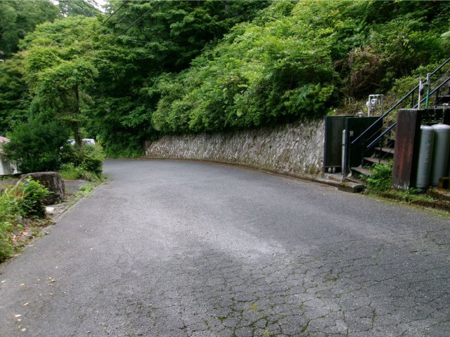 【前面道路含む現地写真】 | 函南町平井(ダイヤランド) 中古住宅 EH05206 | 函南町平井　前面道路