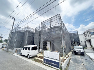 【前面道路含む現地写真】
