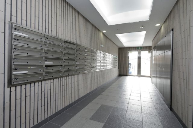 サンメイツ京阪・竹田のロビー