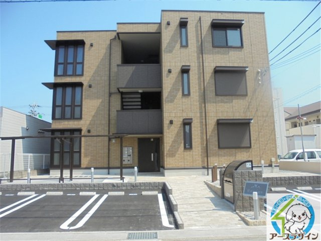 レヴァージュの駐車場|駐車場があります