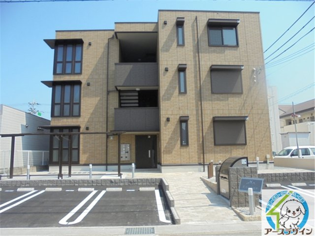 レヴァージュの駐車場|駐車場に車を止められます