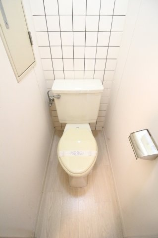 シティハウスのトイレ|清潔感のあるトイレです