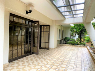 【エントランス】