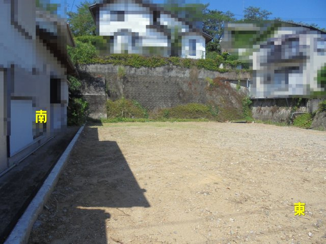  | 高知市中万々