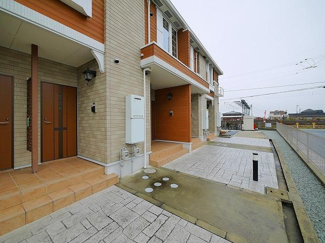 ハッピーハイツのエントランス|共用の廊下です