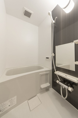 【浴室】 | ロッククリスタル和白 | 別号室の写真になります。現況優先。