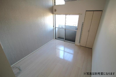 【バルコニー】 | グランティアⅠ | 別号室の写真になります。現況優先。