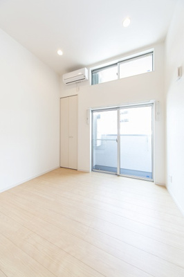 【バルコニー】 | プレミアム・デイズⅢ | 別号室の写真になります。現況優先。
