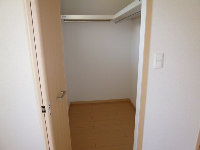 夢テラスルミノの収納|ウォークインクローゼット