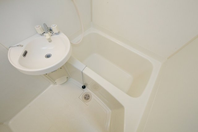 学生会館 Uni E'meal 京都伏見の浴室