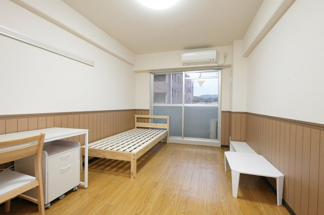 学生会館 Uni E'meal 京都伏見の居間・リビング