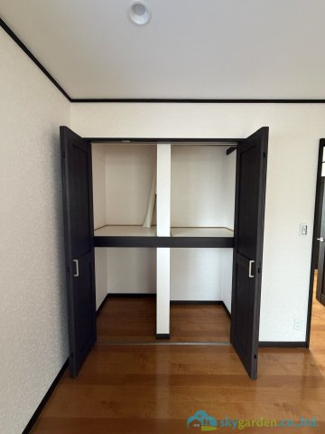 厚木市妻田東1丁目　中古戸建の収納