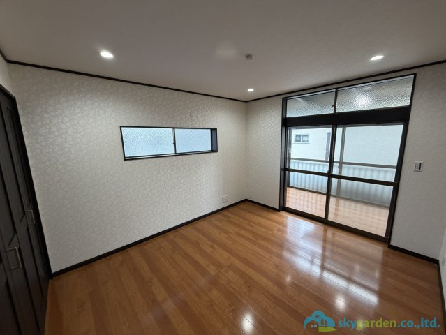 厚木市妻田東1丁目　中古戸建の洋室