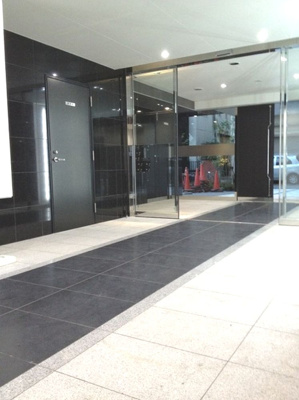 【ロビー】 | ロアール池袋WEST　※6/30退去 | ゆとりのあるロビーです