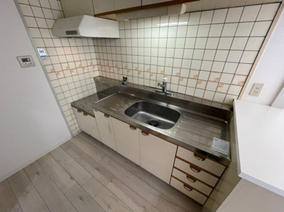 【キッチン】 | ハイムアゼーリア