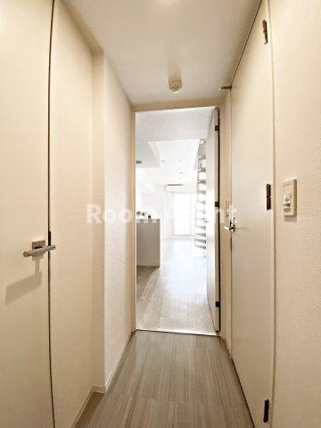 シエルブルー栄の玄関