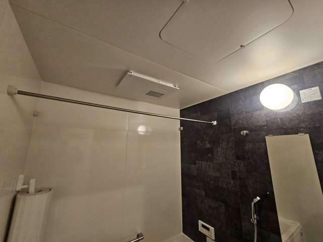 スーリール住吉の浴室