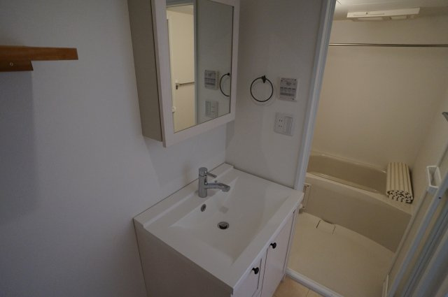 tw.rainbow Tの独立洗面台