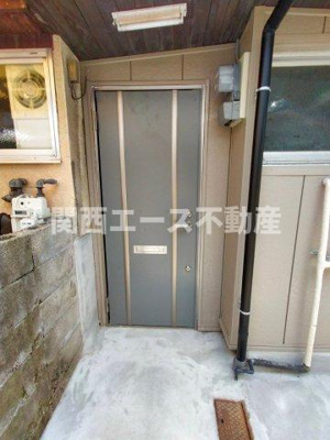 【エントランス】 | 中楠の里町貸家