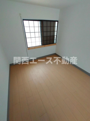 【洋室】 | 中楠の里町貸家