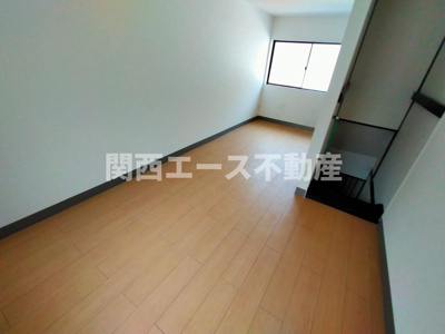  | 中楠の里町貸家