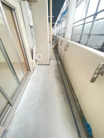 ロイス茨木奈良町のバルコニー