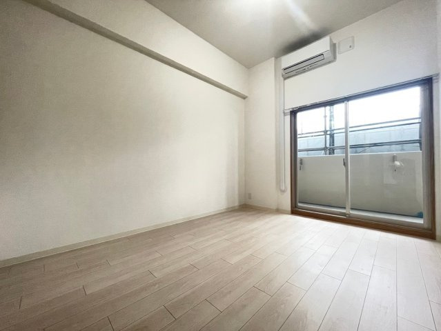 ロイス茨木奈良町の寝室