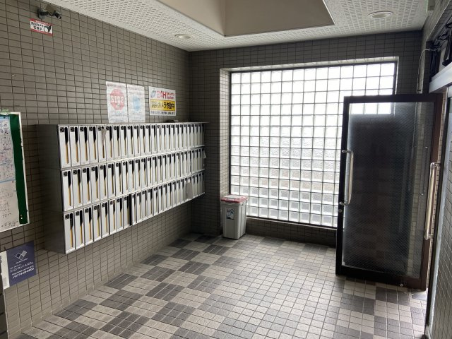 カーサー高村のエントランス