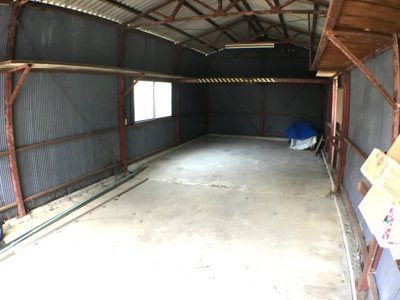 【設備】 | 絹山北小前　中古住宅 | 倉庫・車庫