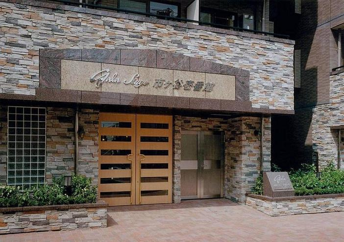 ガラ・ステージ市ヶ谷壱番館のエントランス|ガラ・ステージ市ヶ谷壱番館